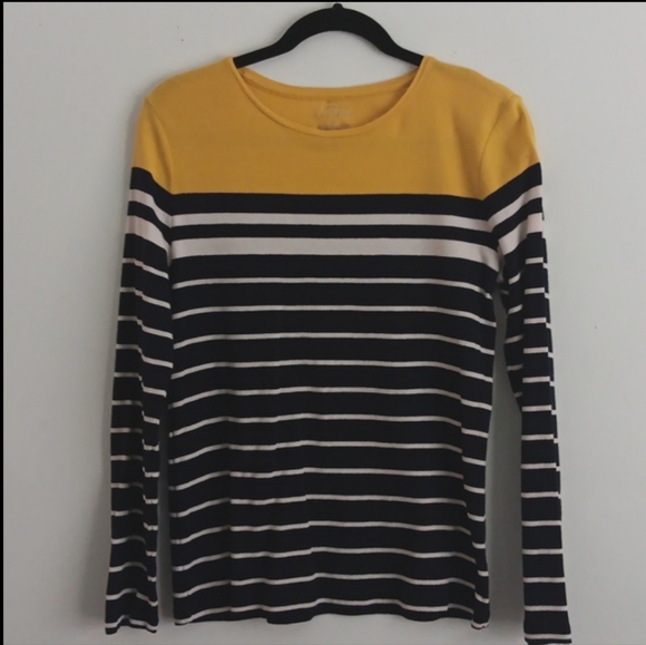 Talbots  Striped The Talbots Tee #2429 - Picture 7 of 7